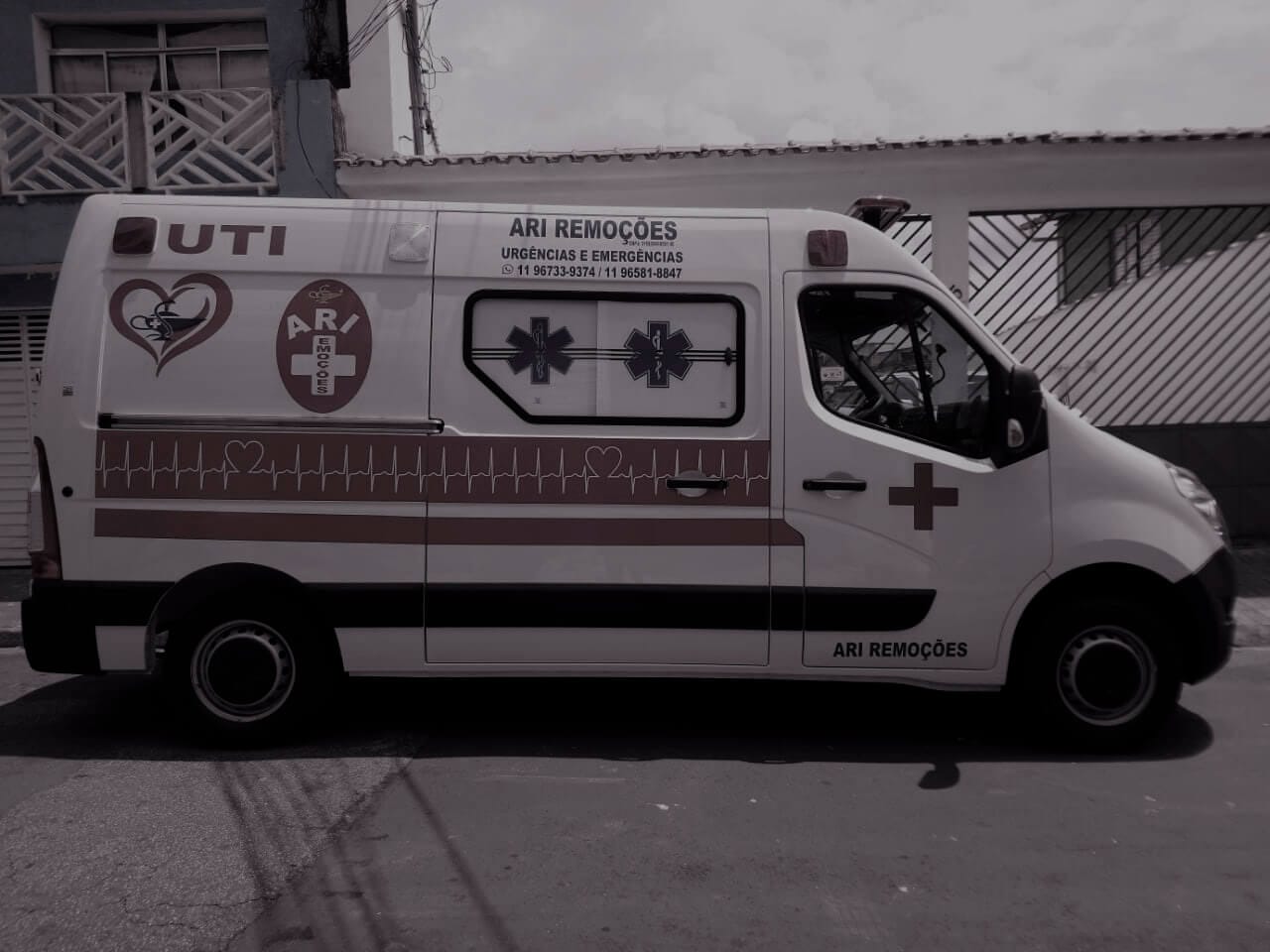 Ambulância particular Ari Remoções
